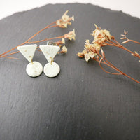 Teardrop Earrings with Gold Flecks – Cold Porcelain | 18k gold plated | One of a kind — Ansicht 1
