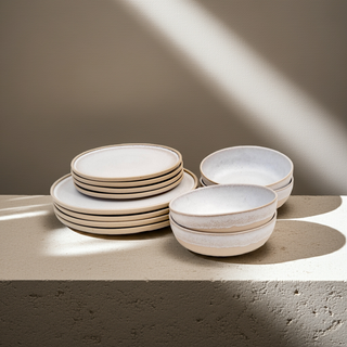 Aalina Geschirrset – Steingut | Beige-Weiß | Handgefertigt