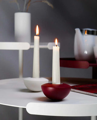 Kerzenständer Rocky mit Stabkerze – minimalistisches Design aus Metall für moderne Einrichtung von Siqual Design