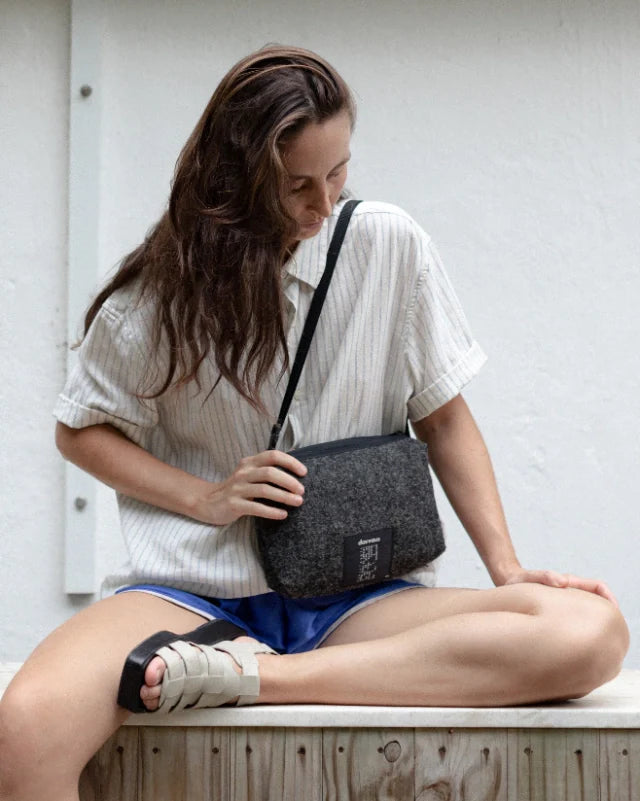 Bag DASVAUS Felt – Minimalistischer Filz-Rucksack mit Innentaschen — Patroa Studio
