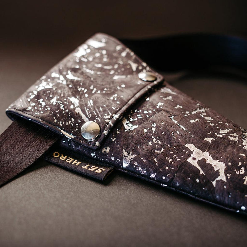 Large Scissor Pouch – Magnetic Closure & Cork Fabric — Ansicht 4