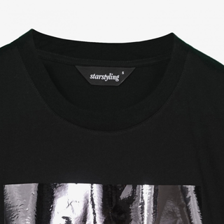 Big Square Sweater – Unisex | Relaxed Fit | Pre‑Crunched Foil