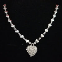 Traditional necklace “Herzerl” – heart pendant made of rhinestones or polished metal — Ansicht 2
