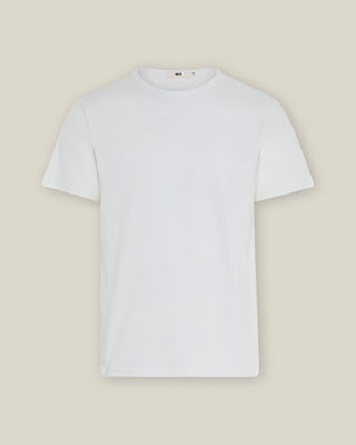 Freigestelltes Damen Boyfriend T-Shirt aus Bio-Baumwolle in Weiß