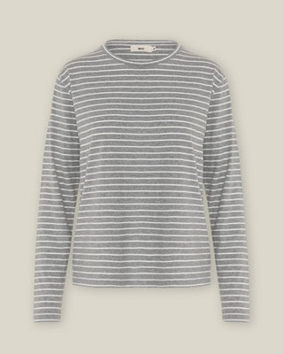 Gestreiftes Damen Longsleeve in Grau Melange-Weiß aus Bio-Baumwolle von WOTE, freigestellt.