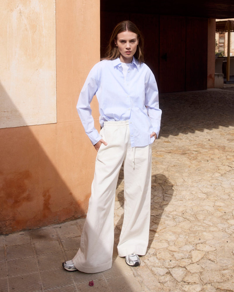 Oversized Bluse aus Organic Cotton – Lässig | Zeitlos | Made in Portugal — Ansicht 2