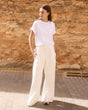 Round neck T-shirt made of organic cotton