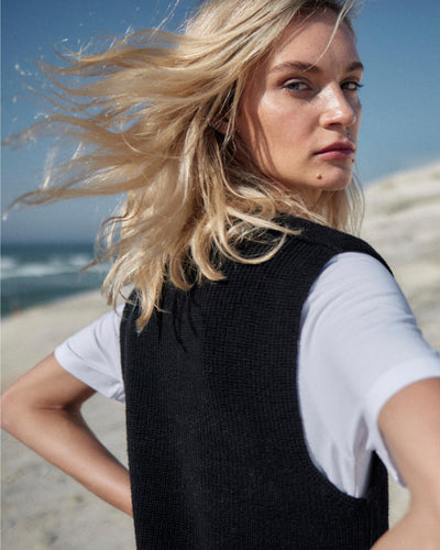 Merino Wool V-Neck Knitted Sweater – GOTS certified, ethically made in Italy