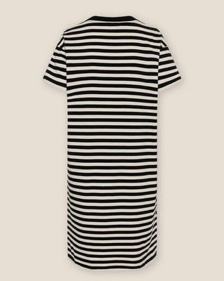 Oversized Damen T-Shirt-Kleid in Schwarz-Offwhite gestreift aus Bio-Baumwolle, Rückenansicht freigestellt.