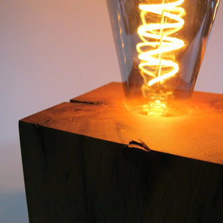 Skumring Nachttischlampe, Eichenholz | Handgefertigt | Dimmbar